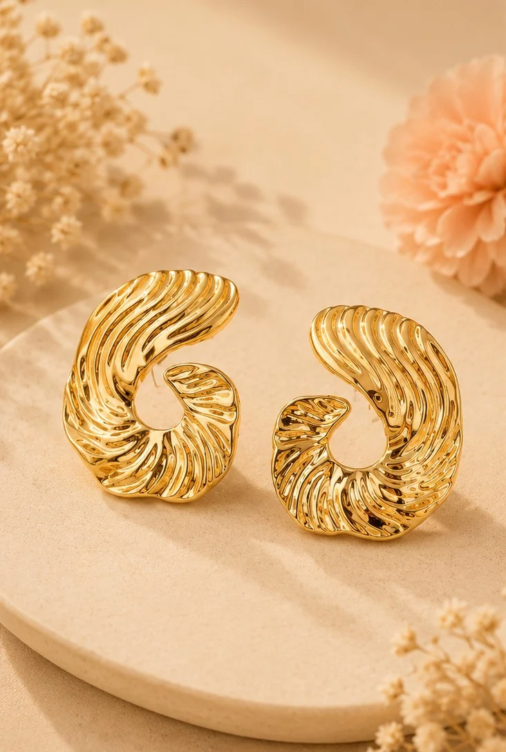 Golden Spiral Seashell Studs