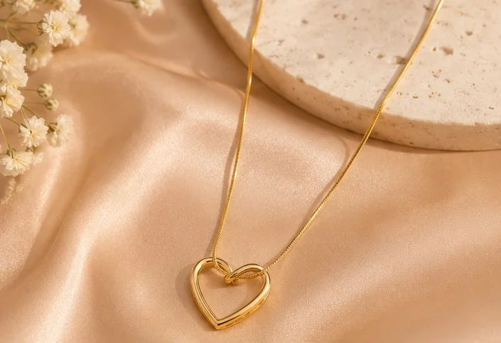 Heart Pendant Necklace