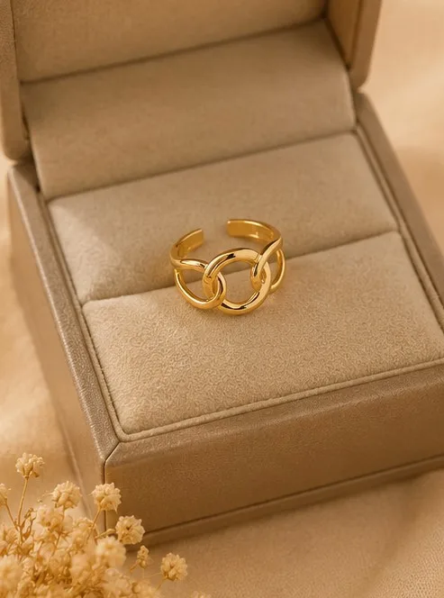 Infinity Knot Gold Ring