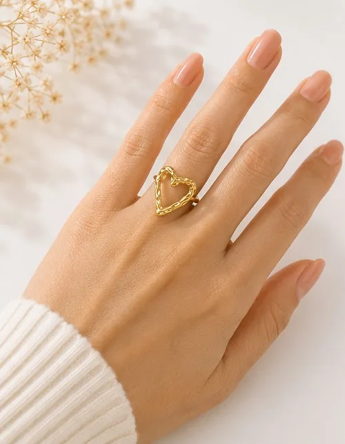 Open Heart Silhouette Ring