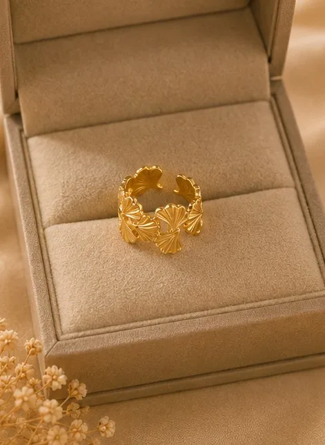 Sculpted Petal Flower Ring