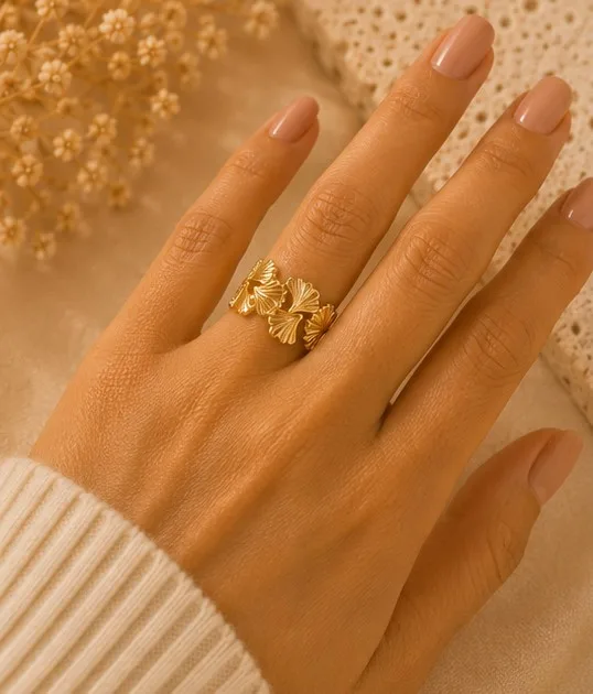 Sculpted Petal Flower Ring